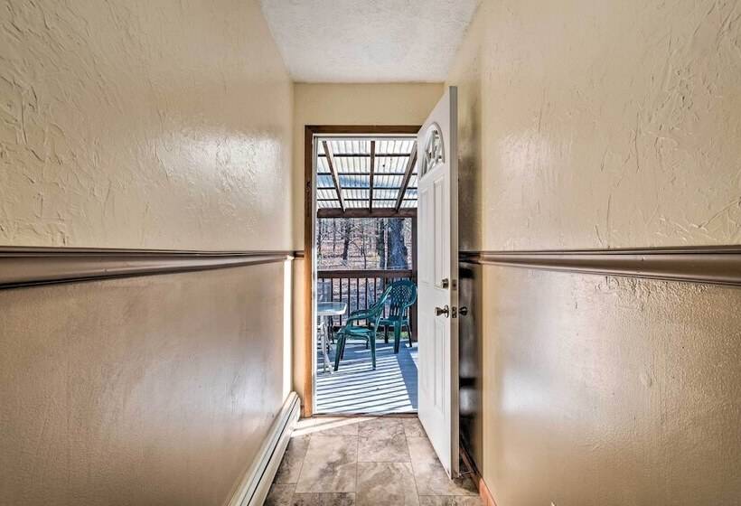 Peaceful Horseheads Hideaway W/ Deck & Yard!