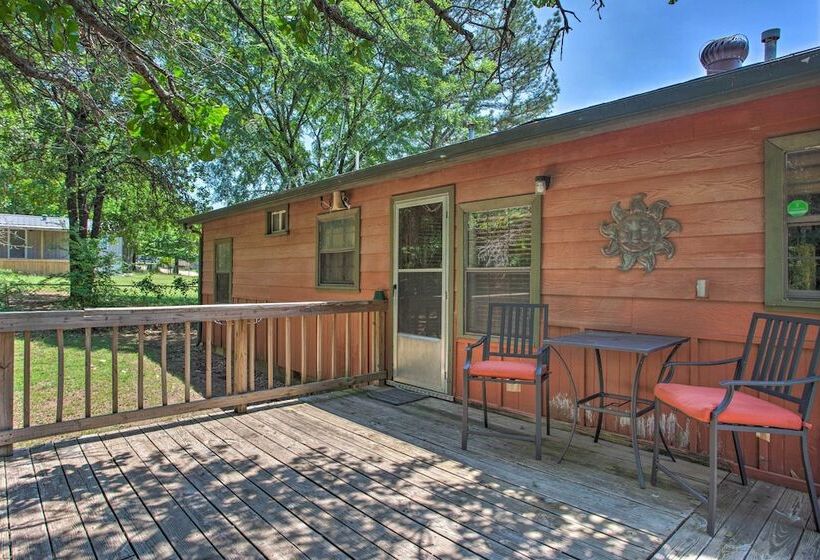 Pet Friendly Kingston Home W/ Boat Ramp Access!