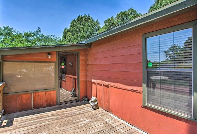 Pet Friendly Kingston Home W/ Boat Ramp Access!