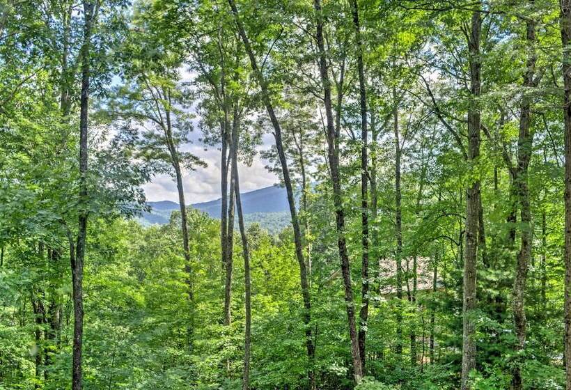 Private Sapphire Valley Resort Cabin W/ Mtn Views!