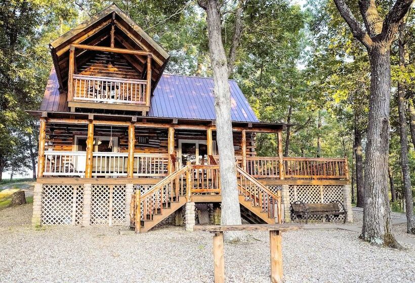 Macks Creek Cabin On 30 Acres W/ Dock & Watercraft