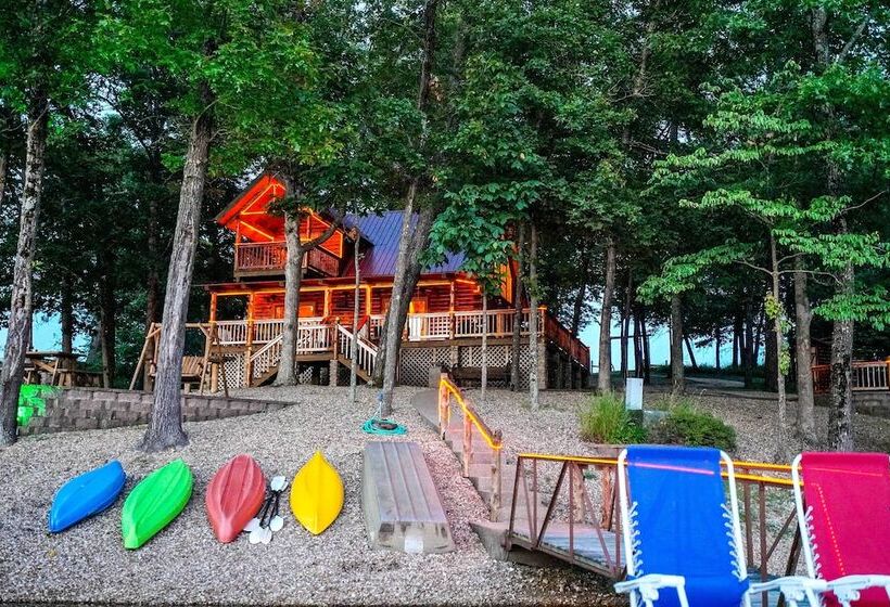 Macks Creek Cabin On 30 Acres W/ Dock & Watercraft