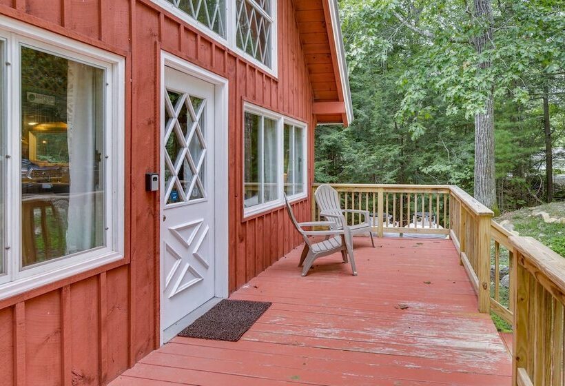 Rustic, Cozy Cabin W/ Easy Ski And Beach Access!