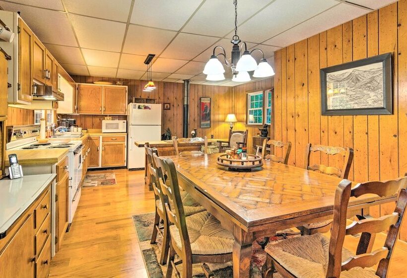 Rustic Linville Falls Cottage W/ Fire Pit!