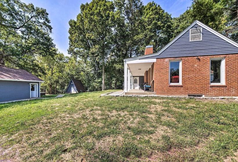 Secluded Florissant Home W/ Private Hot Tub!