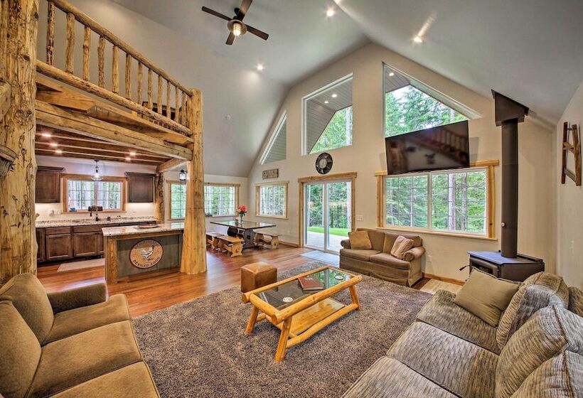 Spacious Cabin By Priest Lake & Elkins Resort
