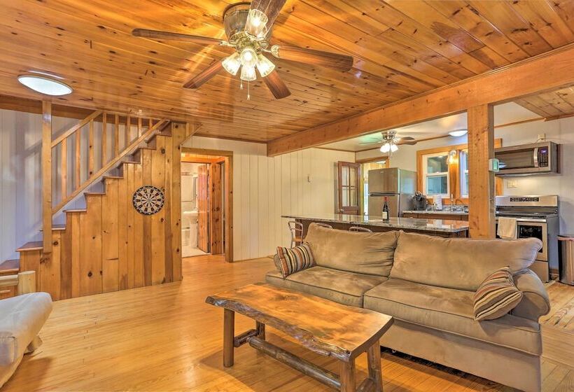Steps To Lake: Tafton Cottage W/ Fire Pit & Grill