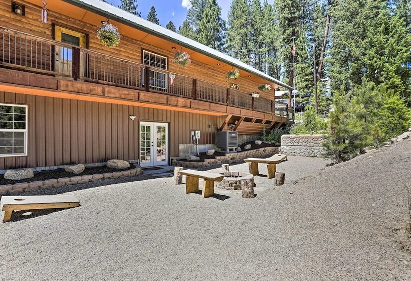 Updated Garden Valley Home W/ Fire Pit & Game Room