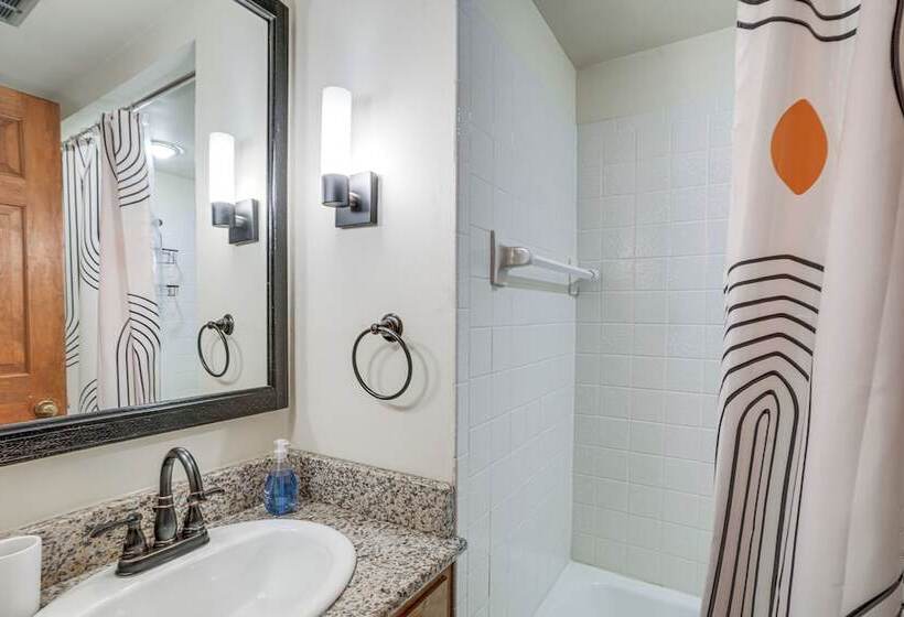 Treehouse Style Cabin, 1 Mi To Massanutten Resort