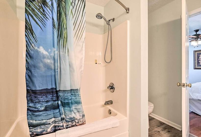 Pet Friendly Home W/ Fire Pit In Myrtle Beach