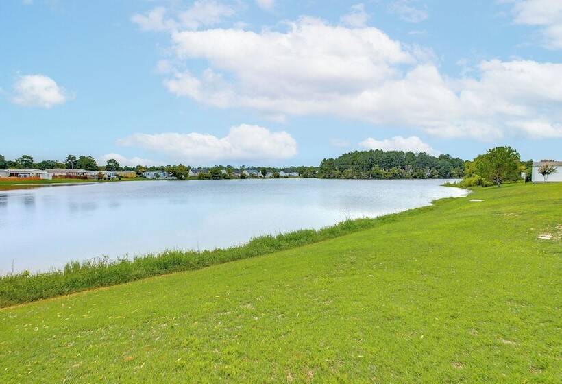 Pet Friendly Home W/ Fire Pit In Myrtle Beach