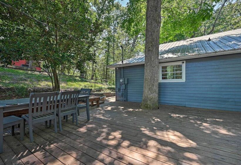 Chic House W/ Private Dock On Lake Hartwell!