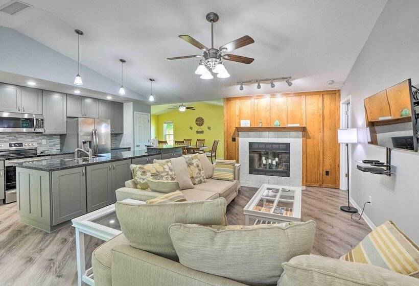 Clearwater Family Home W/ Private Hot Tub!