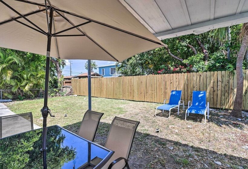 Cozy Key West Beach Cottage: Walk To Beaches!