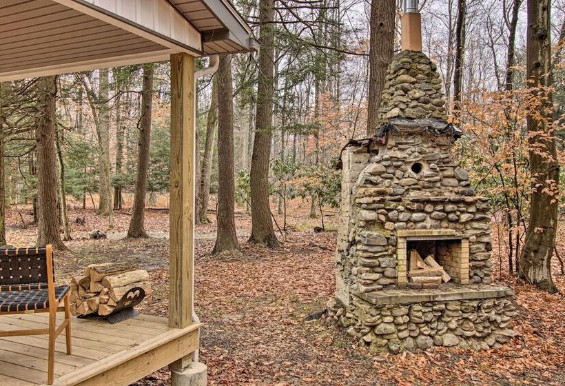 Creekside  Lincoln Lodge  In The Pocono Mtns!