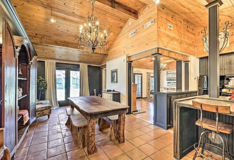 Eclectic  Osage Cottage  In Historic District