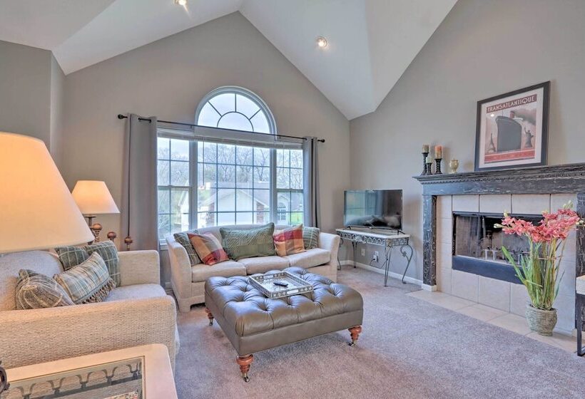 < 1 Mi To Marina: Family Friendly Osage Beach Home