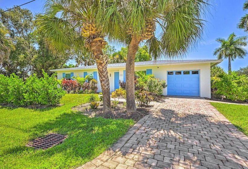 Home Close To Naples Beach   Pets Welcome!
