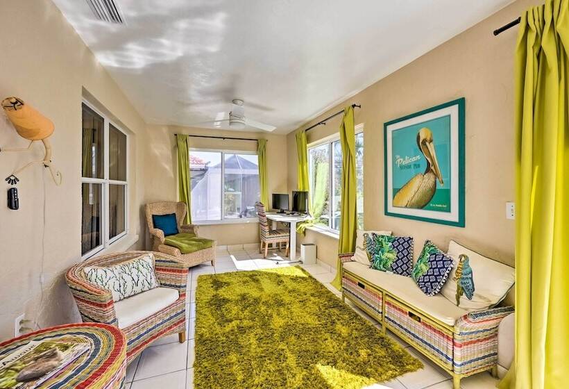 House W/ Heated Pool & Grill   Walk To Beach!