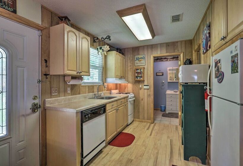 Keystone Heights Lakefront Cabin   Fire Pit, Grill