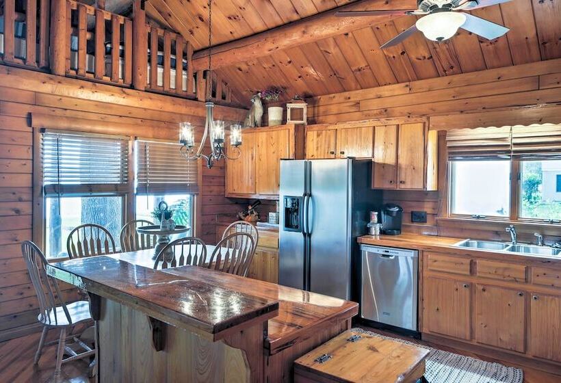 Lake Broward Cabin W/ Private Boat Launch & Dock!