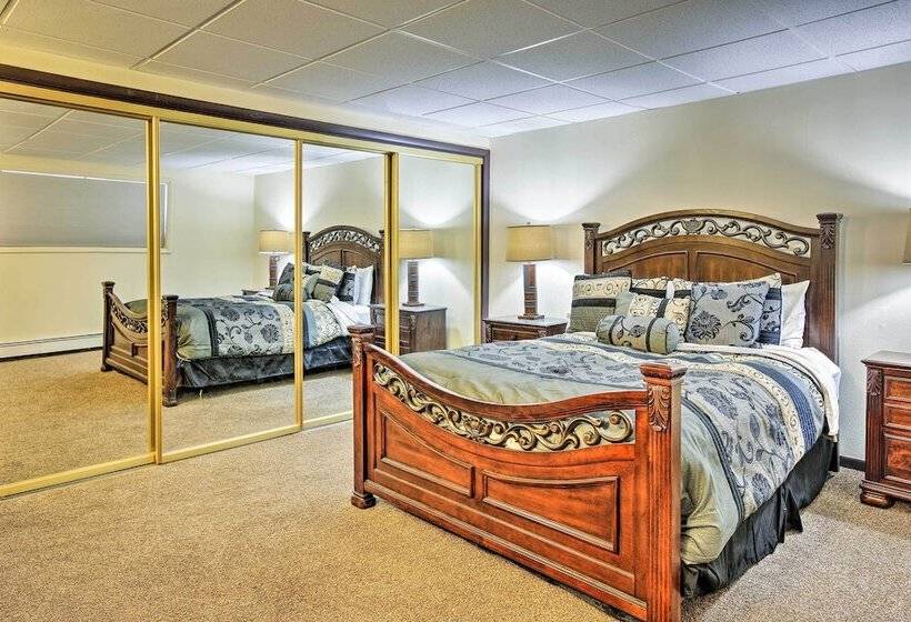Lakefront Fairbanks Unit, 1 Mile To Pioneer Park!