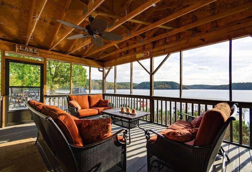 Lake Of The Ozarks Home W/ Dock & Water Slide
