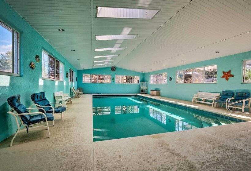 Lecanto House W/ Deck, Porch & Indoor Pool!