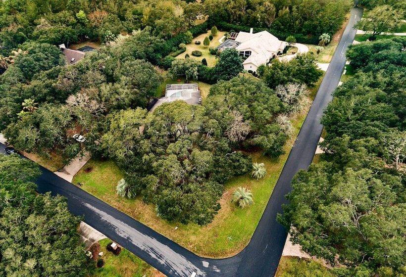 Spacious Citrus Hills Home W/ Pool & Game Room!