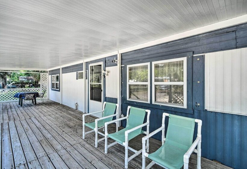 Peaceful Satsuma Escape W/ Dunns Creek Access