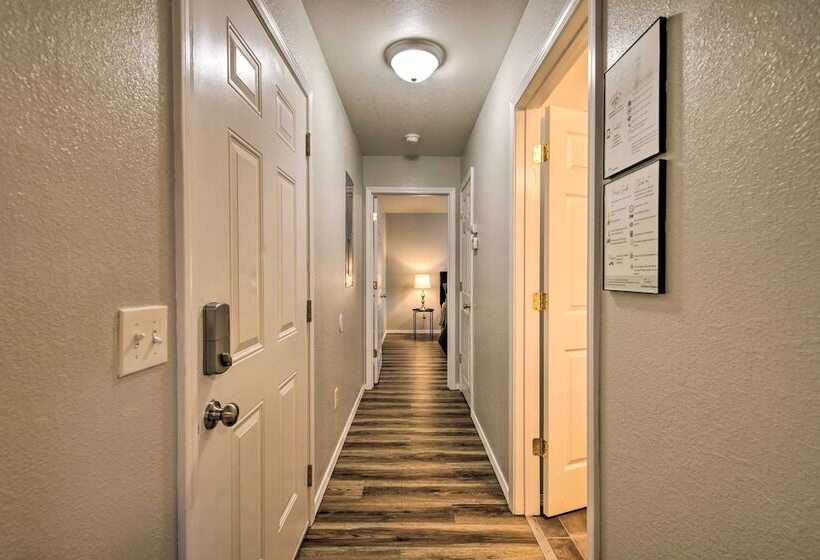 Pet Friendly West Plains Home Near Downtown!