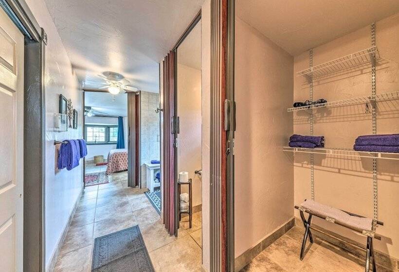 Casa Ruidoso Cabin: Hot Tub, Views & Pool Table!