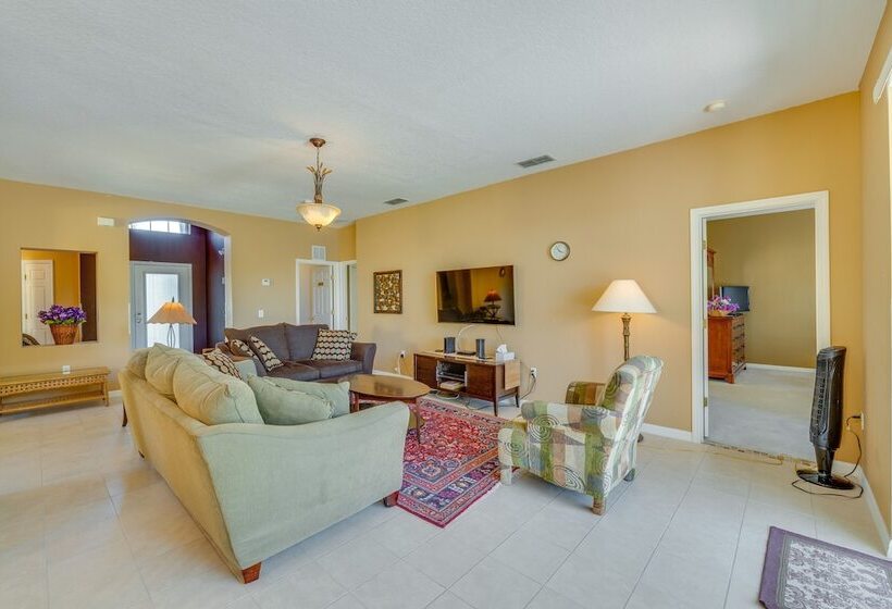 Lake View Escape W/ Lanai In Kissimmee!