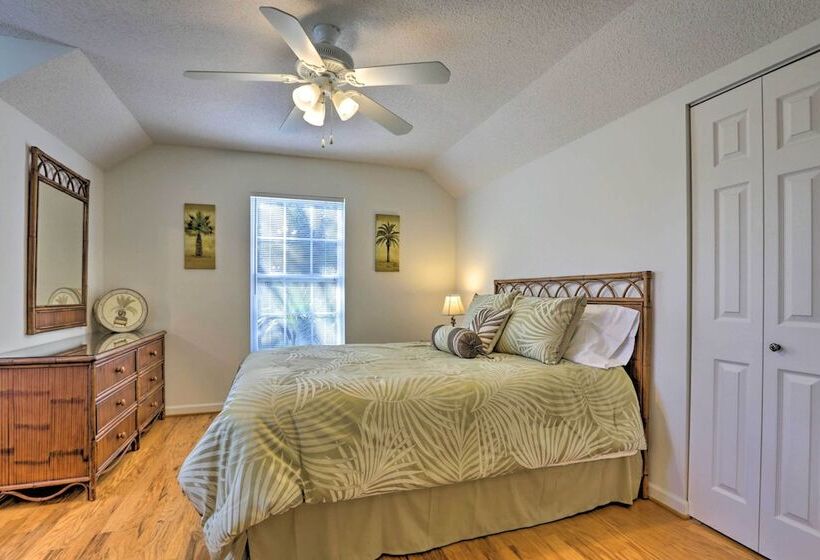 Seagrass Cottage  < 1 Mi To Fishing, Boating