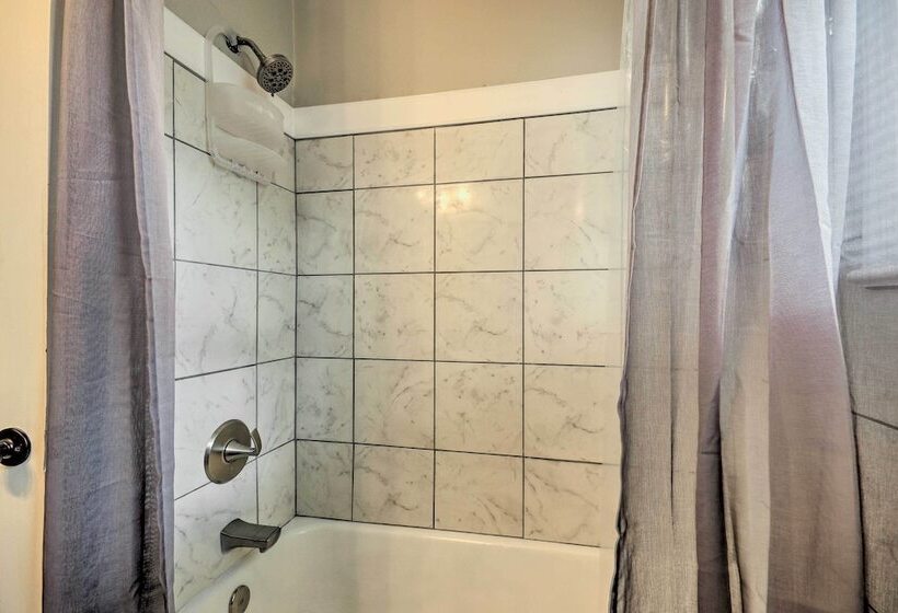 The Rosewood House  3 Mi To Downtown Columbia!