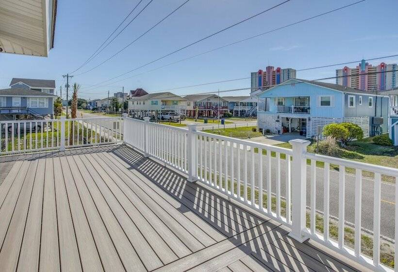 Waterfront Home W/ Deck In North Myrtle Beach!