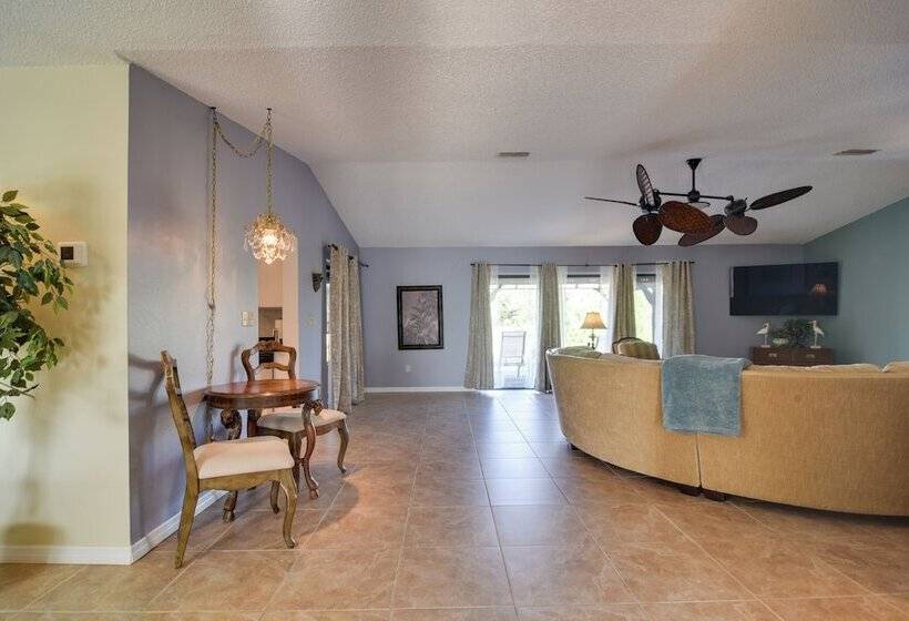 Waterfront Port Richey Home W/ Hot Tub & Dock!