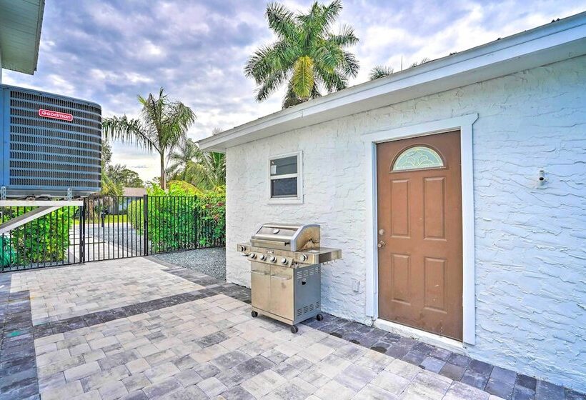 Waterfront Retreat W/ Pool Near Bonita Beach!