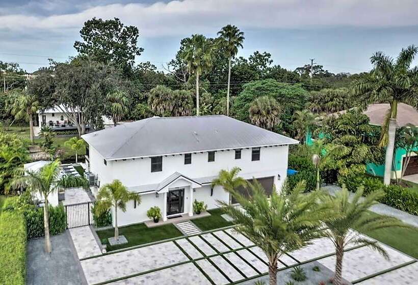 Waterfront Retreat W/ Pool Near Bonita Beach!