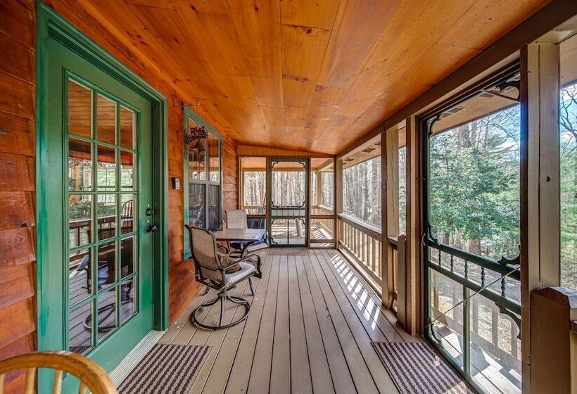 Blueridge Retreat Private 4 Bdr Cabin Sleeps 10!