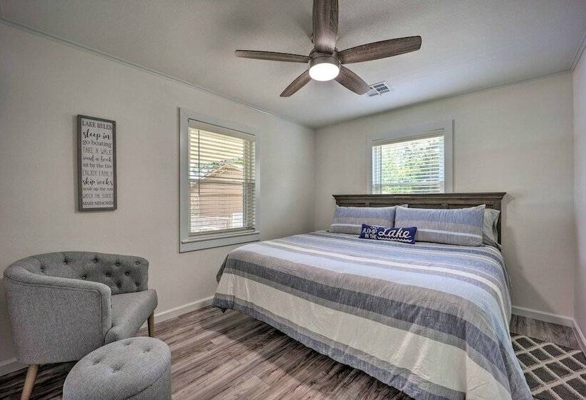 Charming Grand Lake House W/ Dock & Fire Pit!