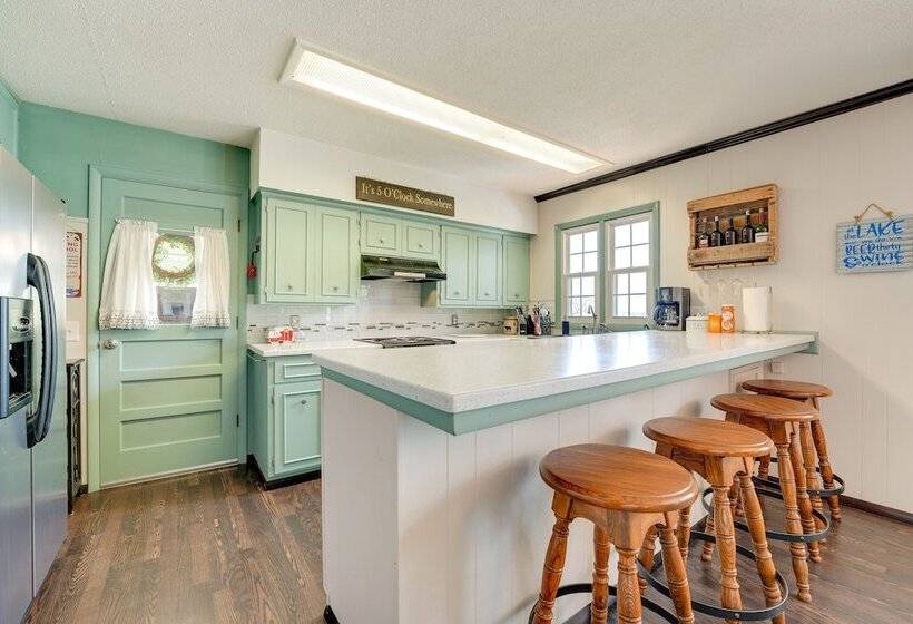 Charming Shell Knob Home: 16 Mi To Dogwood Canyon!