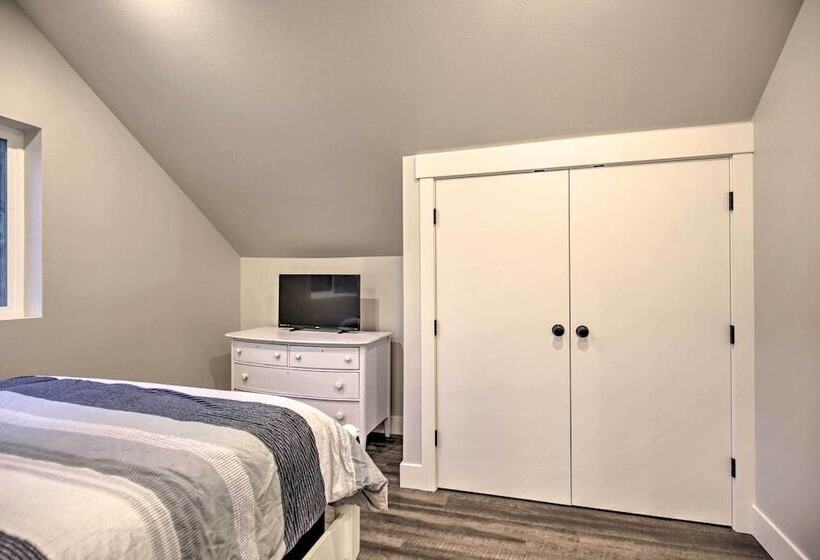 Chic Farmhouse W/ Creek In Heart Of Wine Country!