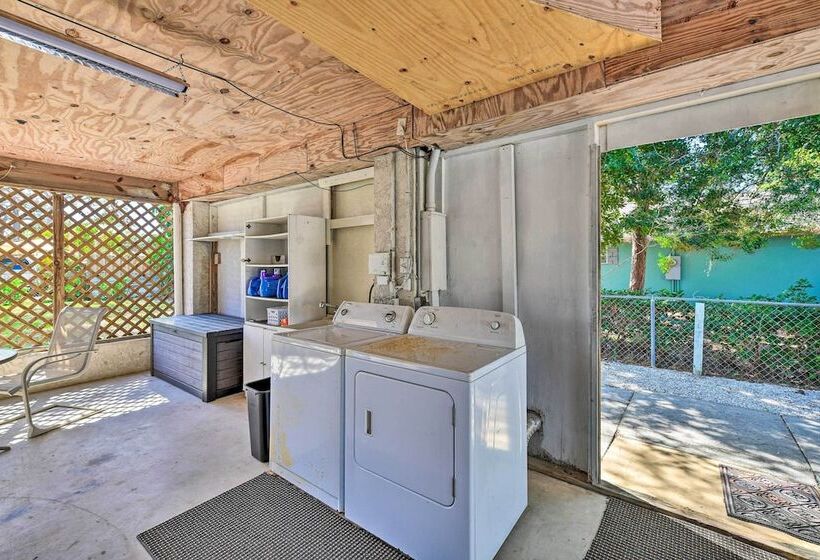 Coastal Oasis W/ Shared Pool, 2 Mi To Beach!