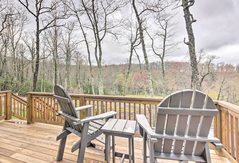 Putt Putt, Pickleball + Trails: Glenville Getaway