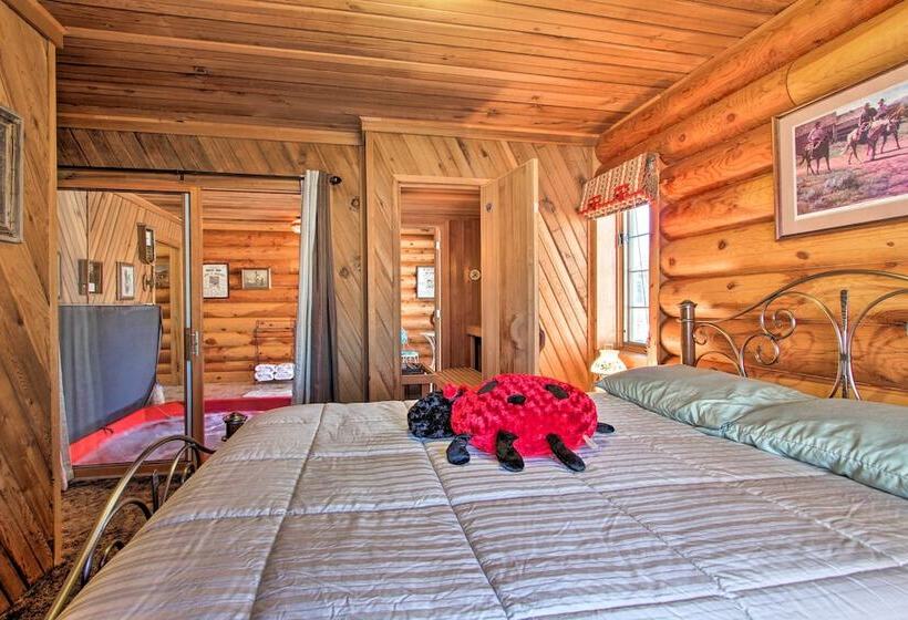 Secluded Dillon Home W/ Private Hot Tub + Deck!