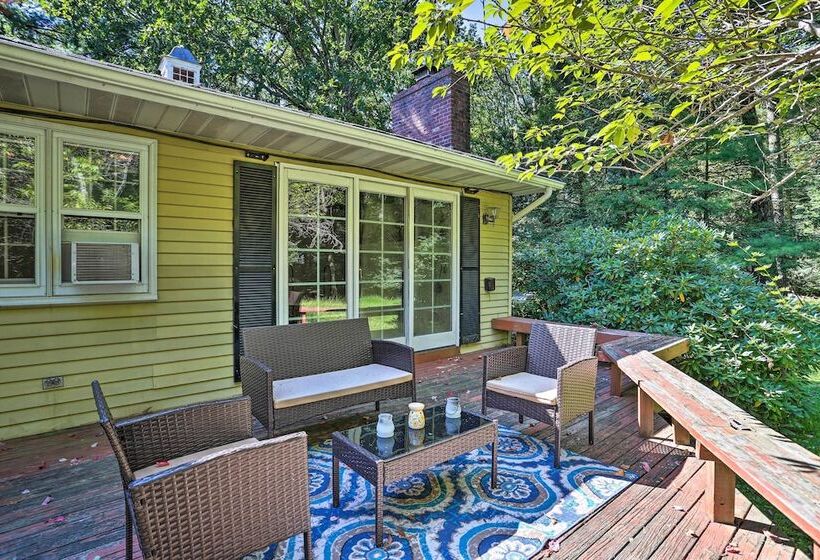 Charming Saylorsburg Retreat W/ Game Room & Patio!