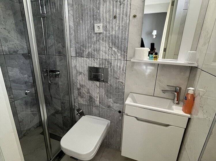هتل Ada Evi̇ Mu