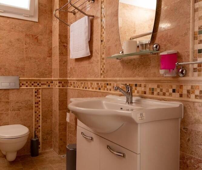 فندق Caissa