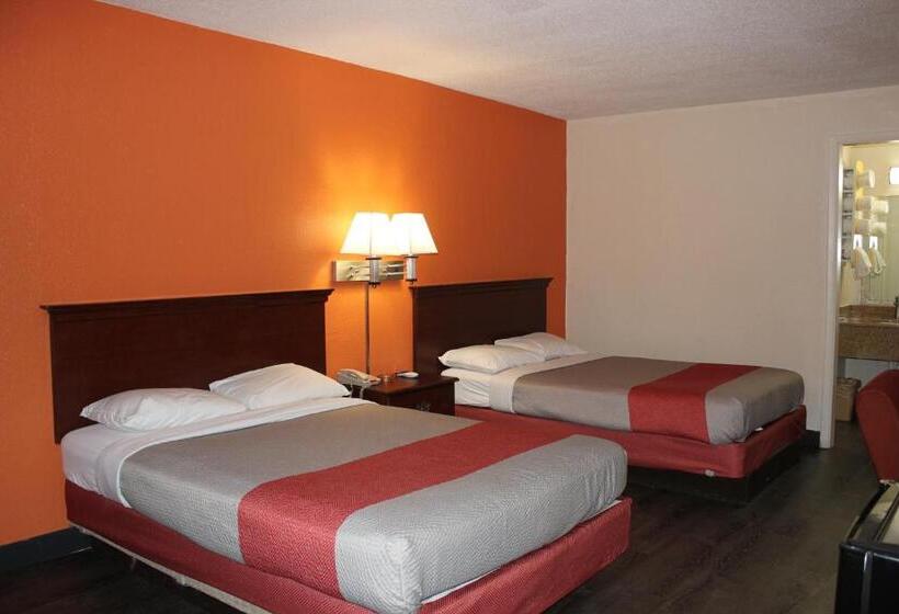 فندق Quality Inn